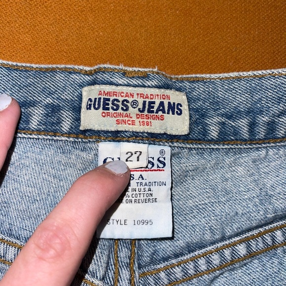 Shorts - Picture 2 of 3